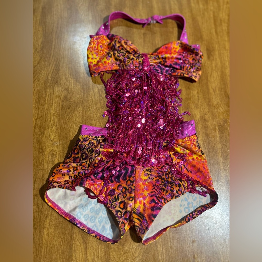 Meekell  collection, dance suit size large
